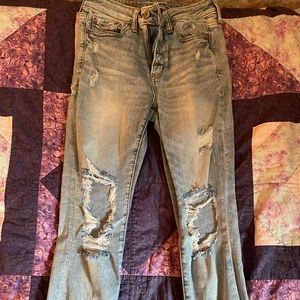 American Eagle light blue ripped jean jeggings